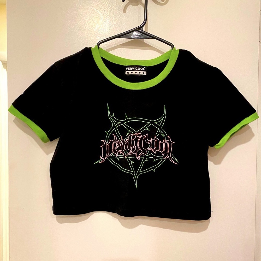 cool.shirtz ‘very cool’ embroidered crop top